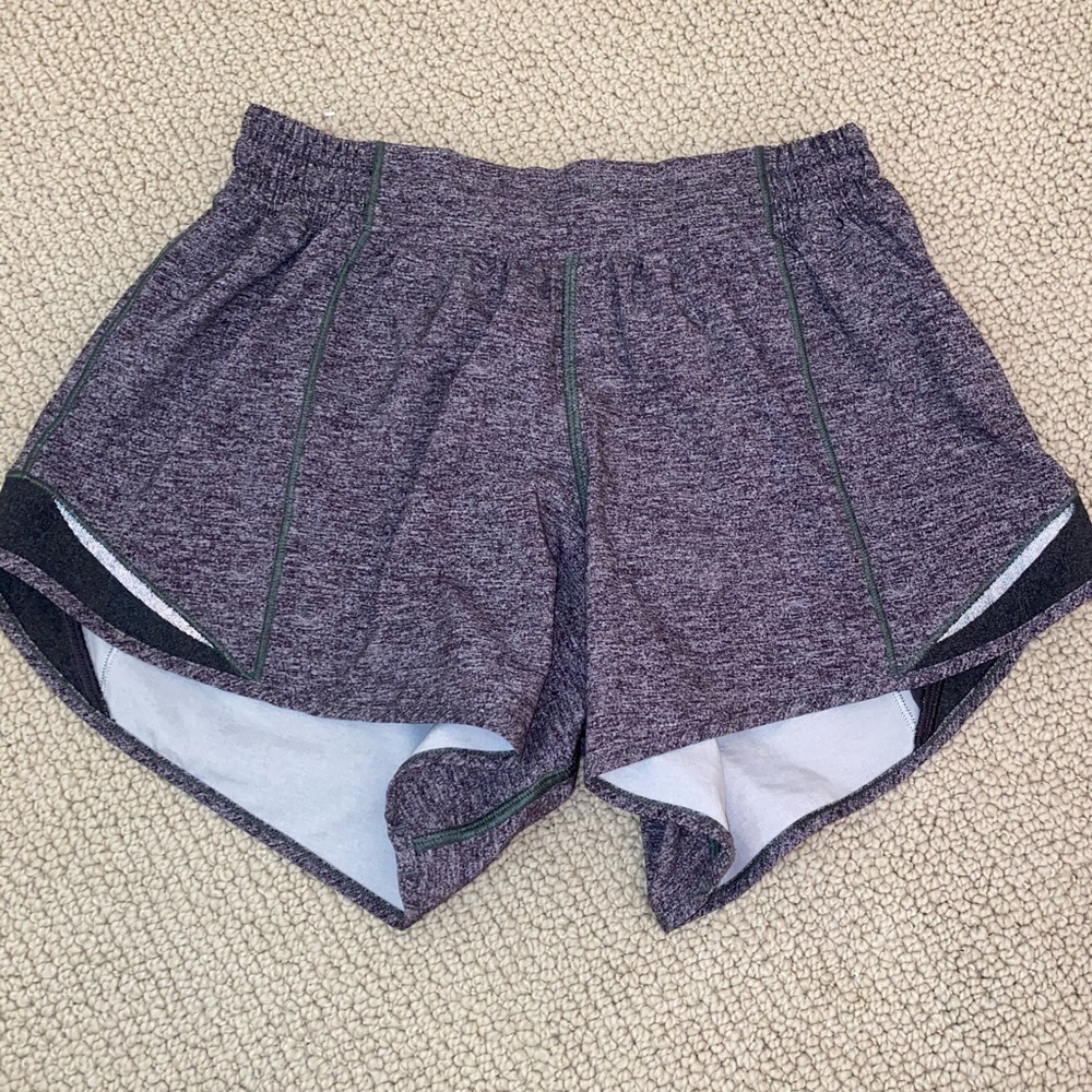 grey lululemon hotty hot shorts
